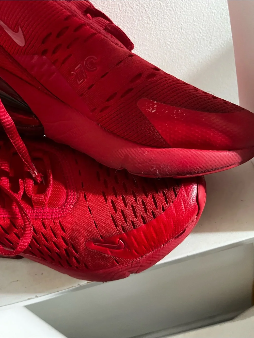 Nike 270